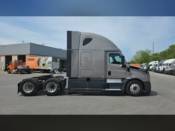 2023 Freightliner Other