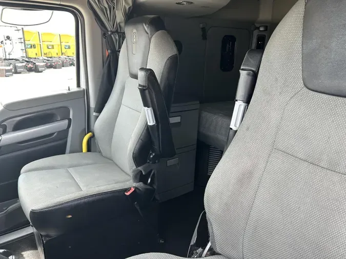 2021 Kenworth T680