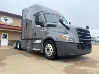 2022 Freightliner New Cascadia 126