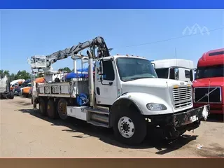 2010 FREIGHTLINER BUSINESS CLASS M2 112