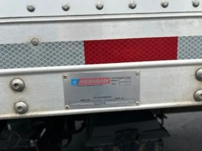 2022 ISUZU NPR HD