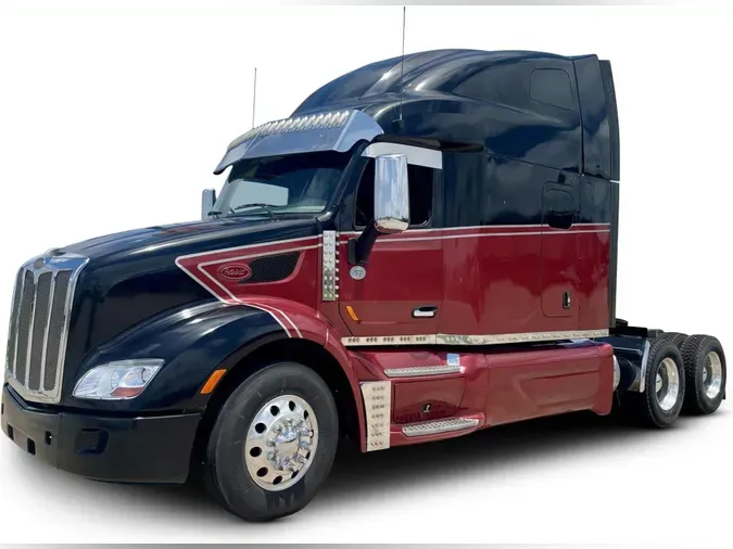 2021 Peterbilt 579a24c11ff39e6e596be9408b782248936