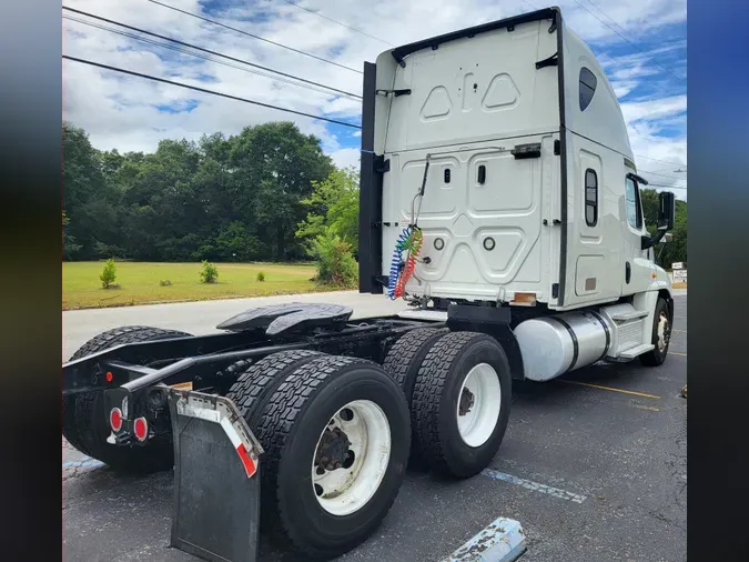 2019 FREIGHTLINER/MERCEDES CASCADIA 125