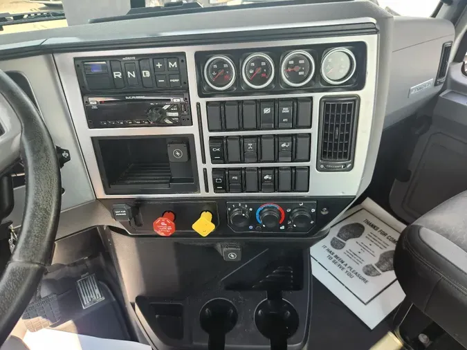 2020 MACK AN64T