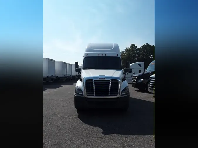 2019 FREIGHTLINER CASCADIA 125
