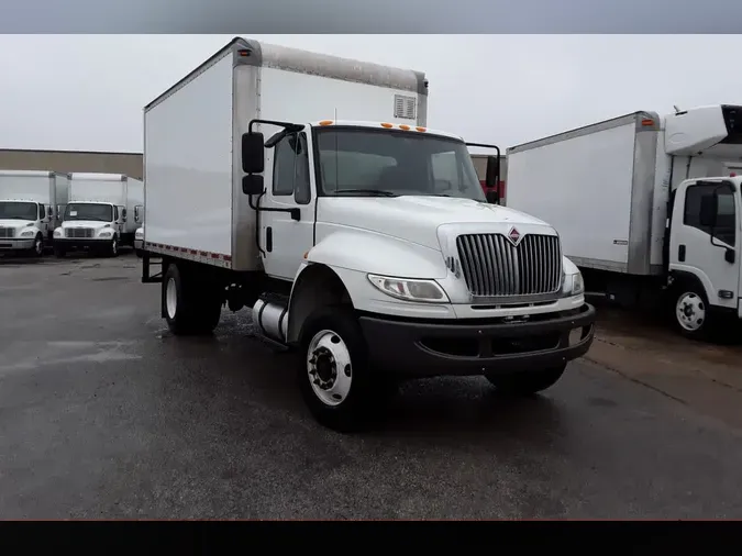2019 NAVISTAR INTERNATIONAL 4300