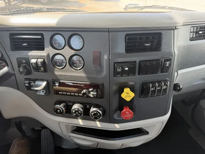 2019 Peterbilt 579