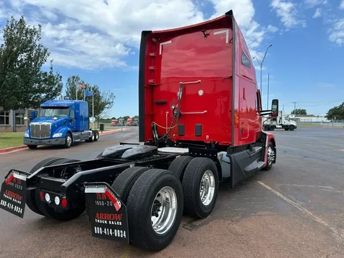2022 KENWORTH T680a25712d32f6c56c3f6868cc27e08972e