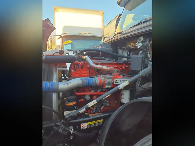 2020 VOLVO VNL64T-760