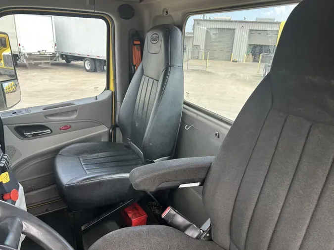 2021 Peterbilt 579