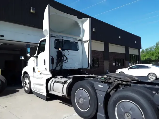 2022 NAVISTAR INTERNATIONAL LT625 DAYCAB T/Aa25be846b2b28b5148e9395c47d82bf9