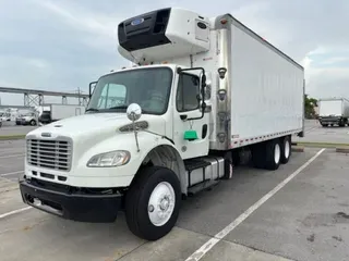 2018 FREIGHTLINER M2 106