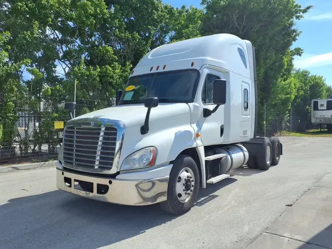 2019 FREIGHTLINER/MERCEDES CASCADIA 125a265978b5fdc8b37c38f63c402bf6120