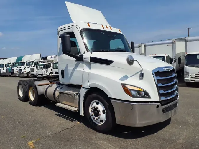 2021 FREIGHTLINER NEW CASCADIA PX12664