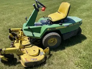 1996 John Deere F525