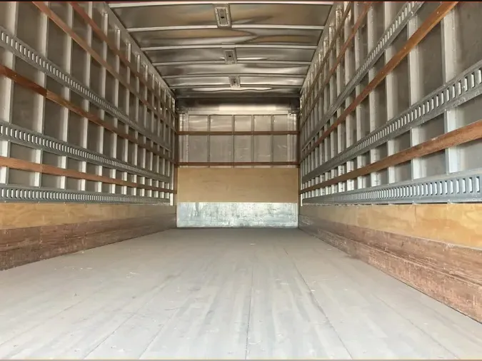 2020 FREIGHTLINER M2 106