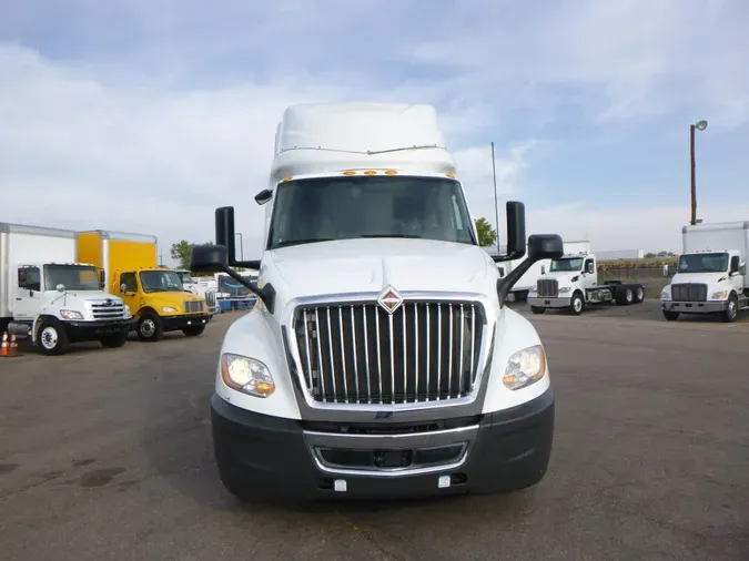 2019 International LT625