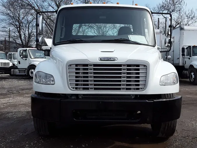 2018 FREIGHTLINER/MERCEDES M2 106