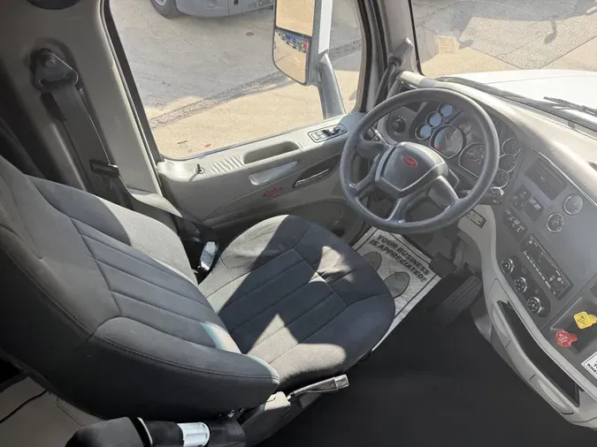 2022 Peterbilt 579