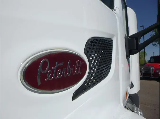 2021 Peterbilt 579