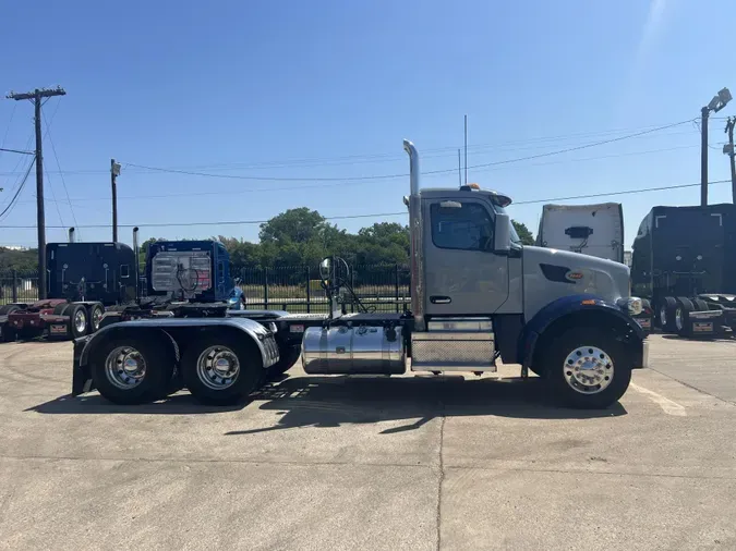 2023 Peterbilt 567