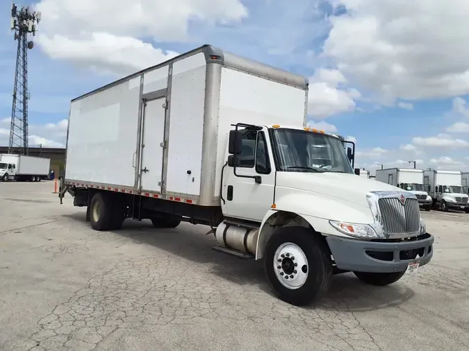 2018 NAVISTAR INTERNATIONAL 4300