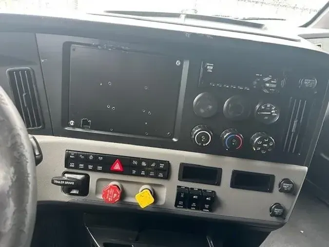 2021 Freightliner Cascadia