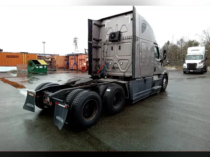 2021 Freightliner Cascadia