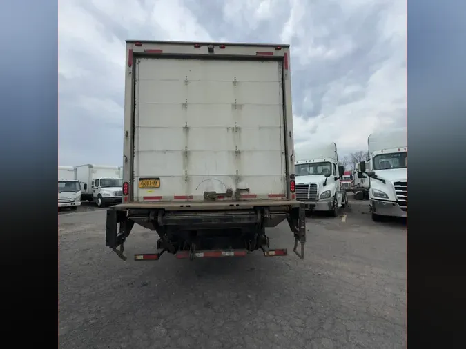 2018 FREIGHTLINER/MERCEDES M2 106