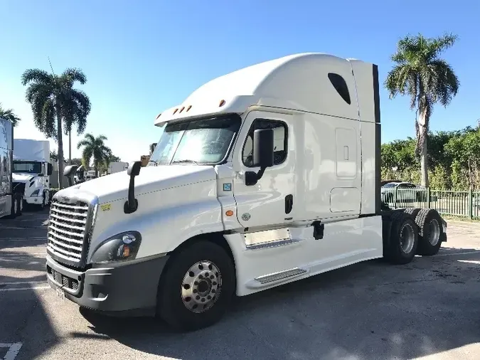 2018 Freightliner X12564STa28de3eaed9e7f77b3a2dc54bb17a1d7