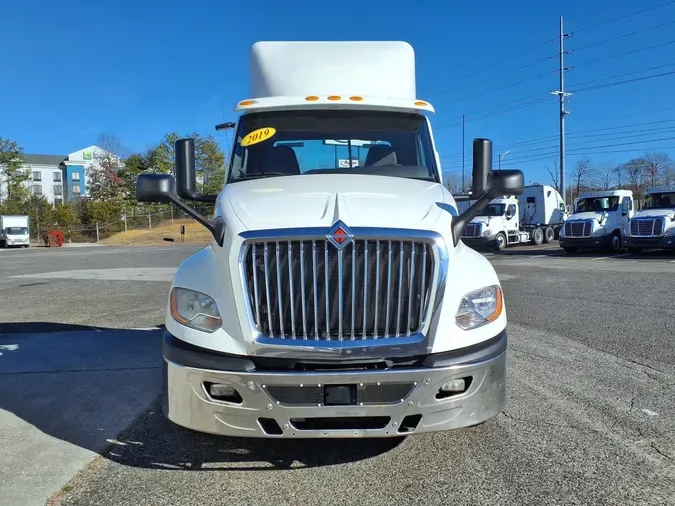 2019 NAVISTAR INTERNATIONAL LT625 DAYCAB T/Aa28e458e09b5ad9d6542eba52a1ee1ee