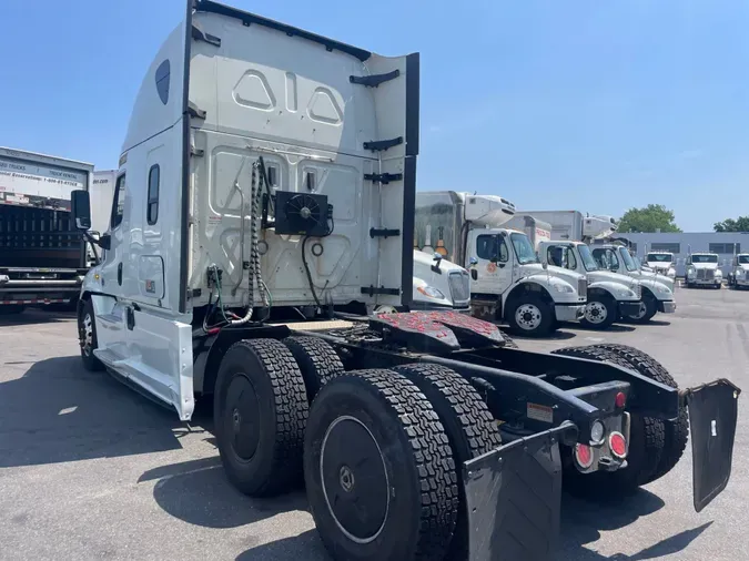 2019 FREIGHTLINER/MERCEDES CASCADIA 125