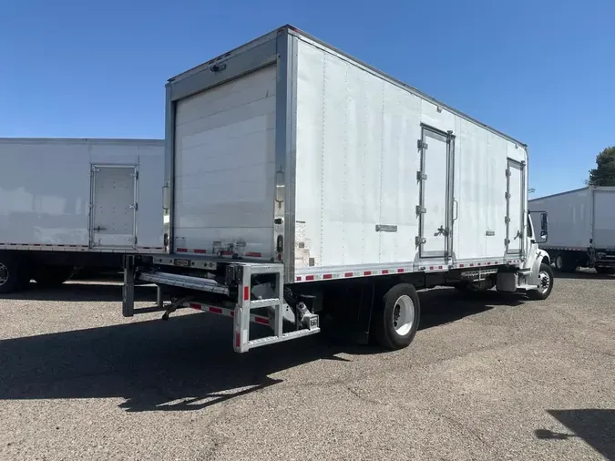 2019 FREIGHTLINER M2 106