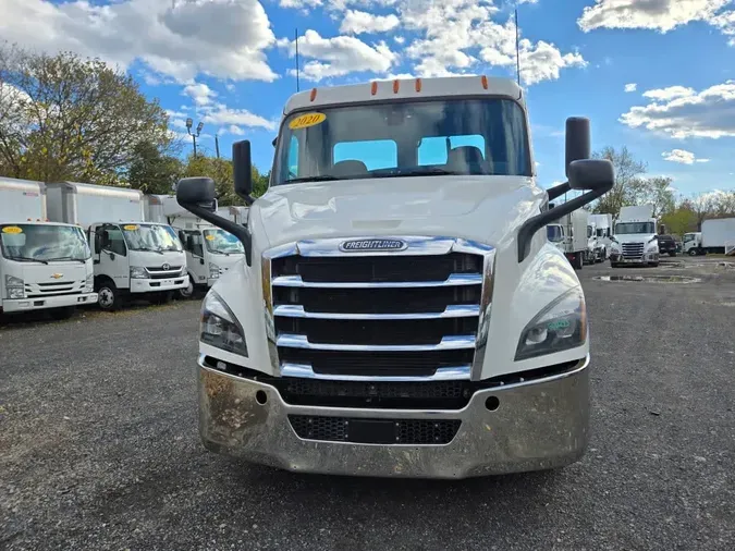 2020 FREIGHTLINER/MERCEDES NEW CASCADIA 116