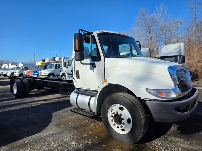 2019 NAVISTAR INTERNATIONAL 4300