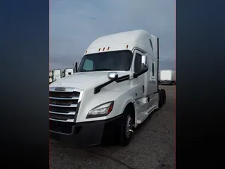 2019 FREIGHTLINER/MERCEDES PT126064ST