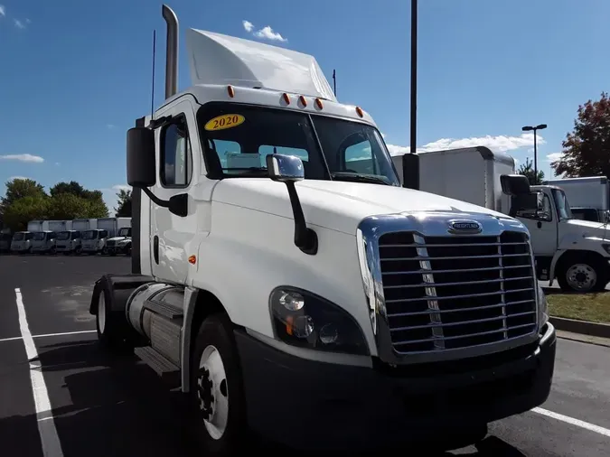 2020 FREIGHTLINER CASCADIA 125