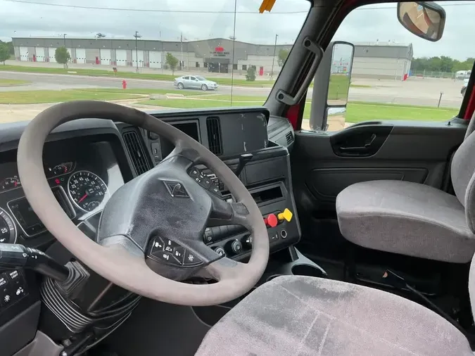 2020 NAVISTAR INTERNATIONAL LT625 DAYCAB S/A
