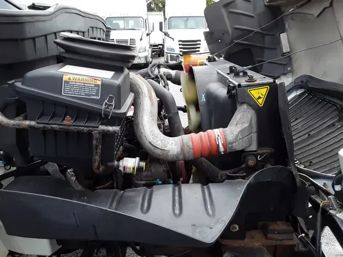 2019 NAVISTAR INTERNATIONAL 4300