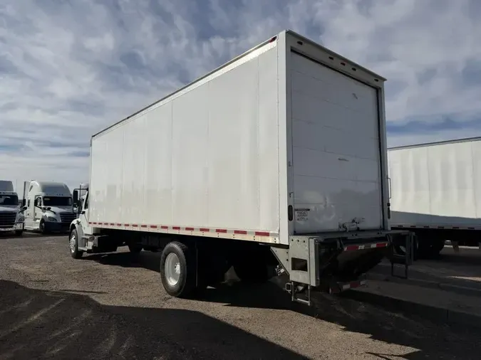2019 FREIGHTLINER/MERCEDES M2 106
