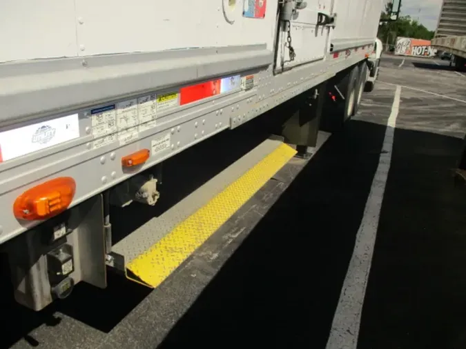 2018 UTILITY TRAILERS VS2RA 48/162/102a2b1b46b60d925d689b0b59a19cde117