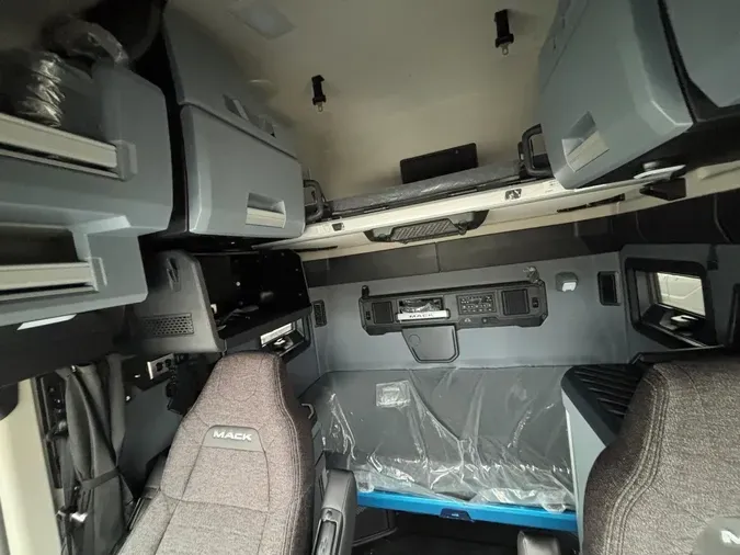 2026 MACK PIONEERa2b1d21e778a9f3386573fb912f9a2f4