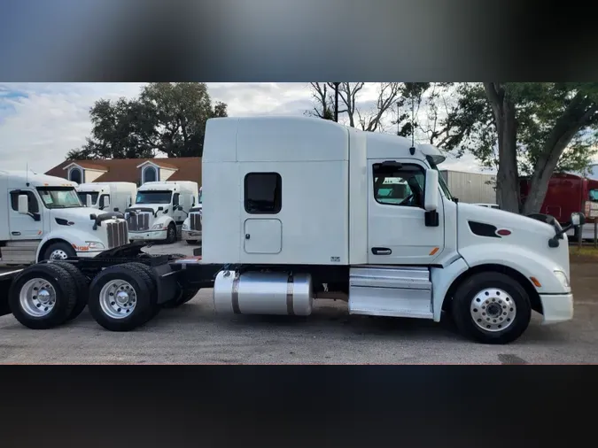 2022 Peterbilt 579a2b59dbe36f320a8500293e2a3ff8e9f