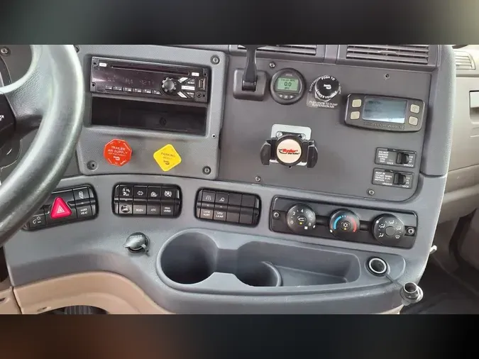 2018 FREIGHTLINER/MERCEDES CASCADIA 125
