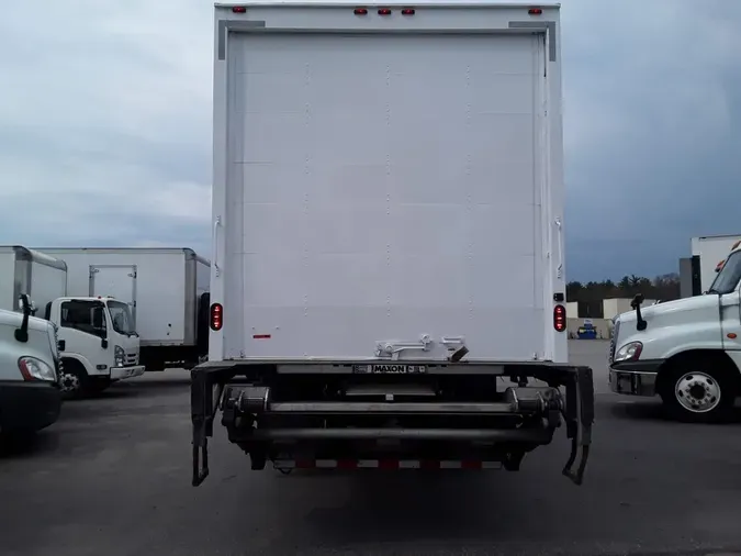2019 FREIGHTLINER M2 106