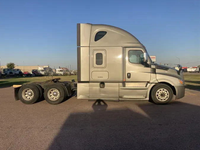 2019 Freightliner New Cascadia