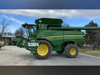 2020 John Deere S780