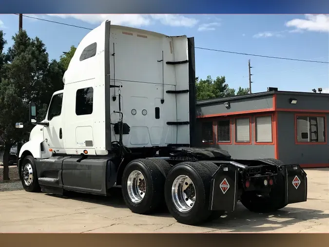 2022 INT LT625 6x4