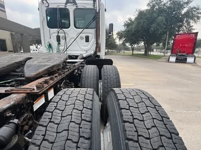 2013 Freightliner Cascadia