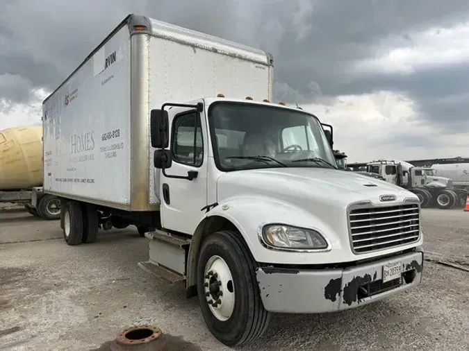 2017 FREIGHTLINER BUSINESS CLASS M2 106